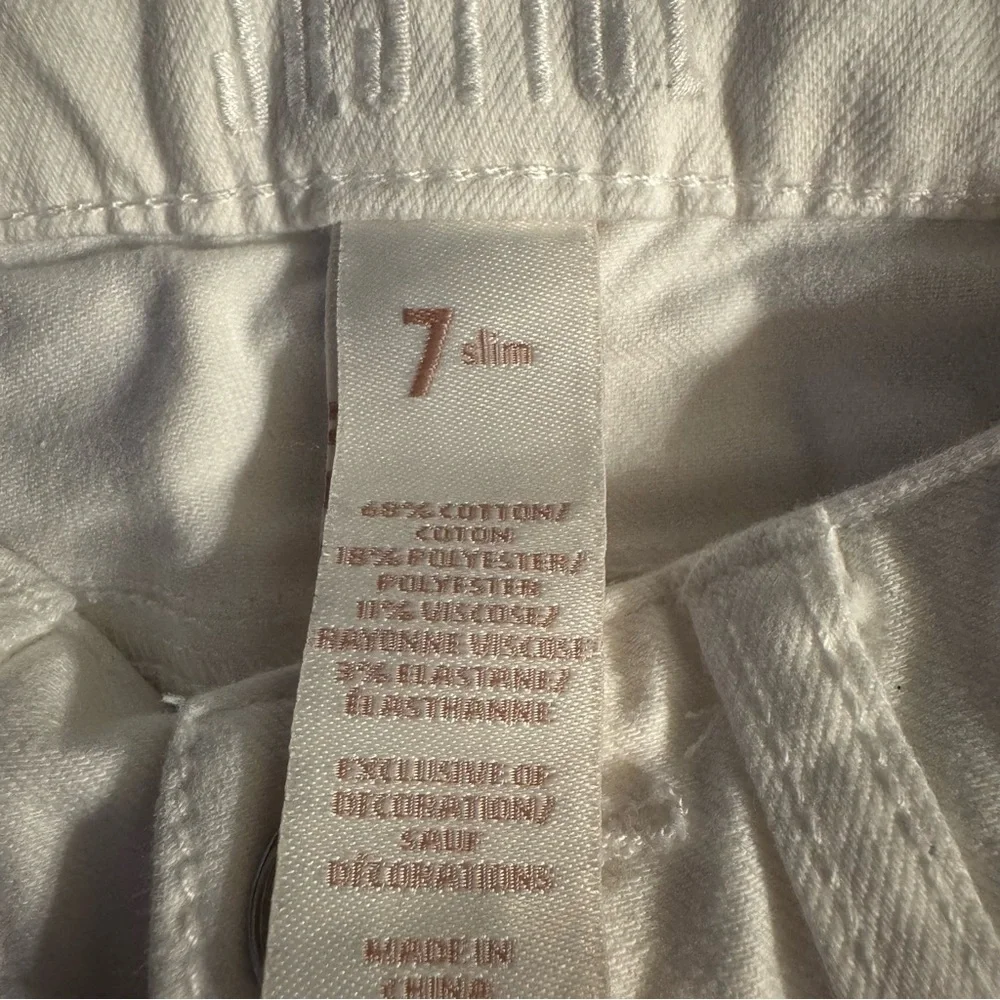 Justice Jeans White Denim Shorts Girls Size 7 Slim